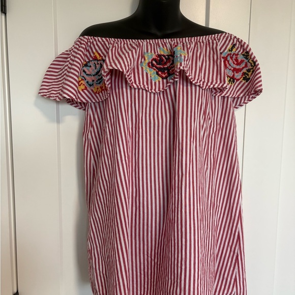 Label‎ Love Off the Shoulder Red Striped Dress w Floral Cross-Stitch Embroidery - Picture 3 of 10